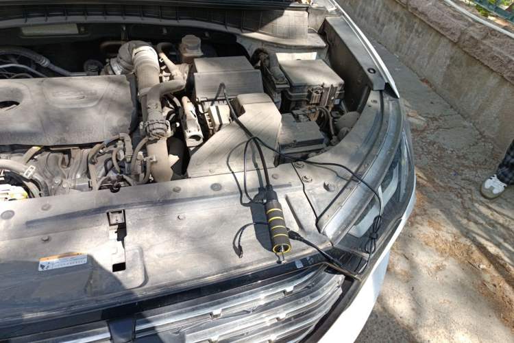 Used Hyundai Tucson 2020 280TGDi Two-Wheel-Drive GLS Smart Connectivity Version China VI Standard Engine Bay Left