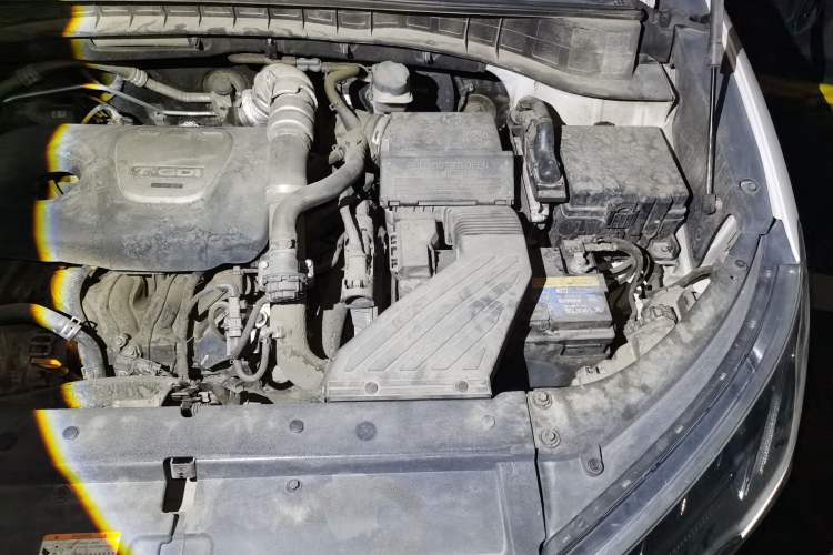 Used Hyundai Tucson 2020 280TGDi Two-Wheel-Drive GLS Fashion Edition China VI Standard Engine Bay Left