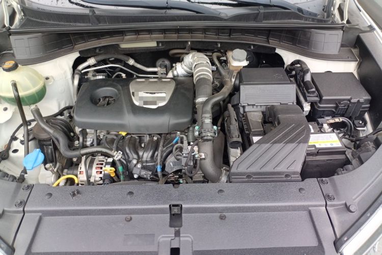 Used Hyundai Tucson 2020 280TGDi Two-Wheel-Drive GLS Fashion Edition China VI Standard Engine Bay