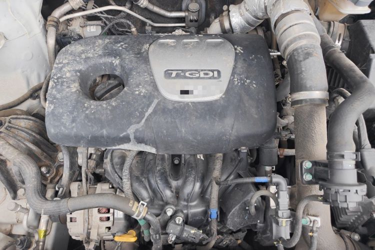 Used Hyundai Tucson 2020 280TGDi Two-Wheel-Drive GLS Fashion Edition China VI Standard Engine Bay