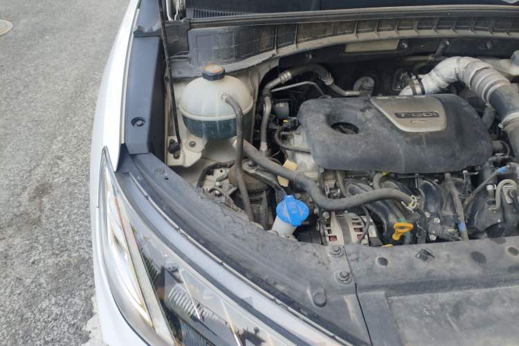 Used Hyundai Tucson 2020 280TGDi Two-Wheel-Drive GLS Fashion Edition China VI Standard Engine Bay Right