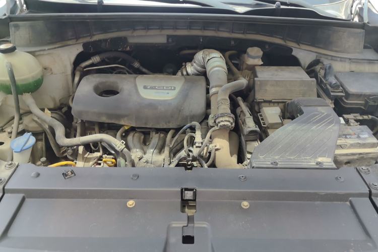 Used Hyundai Tucson 2020 280TGDi Two-Wheel-Drive GLS Fashion Edition China VI Standard Engine Bay