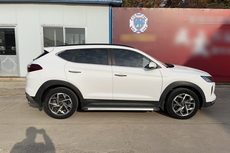 Used Hyundai Tucson 2020 280TGDi Two-Wheel-Drive GLS Fashion Edition China VI Standard Exterior 2