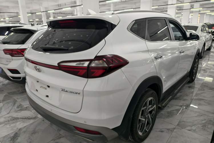 Used Hyundai Tucson 2020 280TGDi Two-Wheel-Drive GLS Smart Connectivity Version China VI Standard Exterior 3