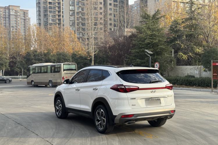 Used Hyundai Tucson 2020 280TGDi Two-Wheel-Drive GLS Fashion Edition China VI Standard Exterior 3