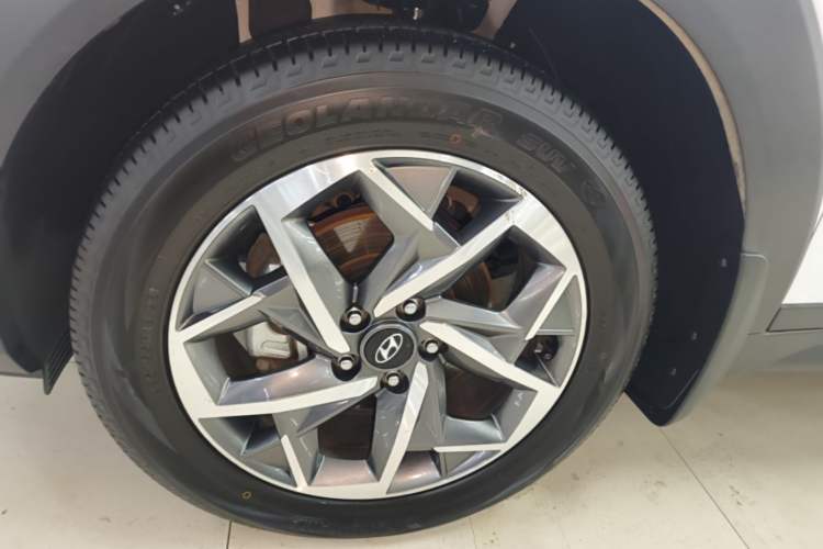 Used Hyundai Tucson 2020 280TGDi Two-Wheel-Drive GLS Smart Connectivity Version China VI Standard Exterior 4