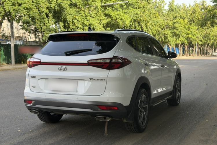 Used Hyundai Tucson 2020 280TGDi Two-Wheel-Drive GLS Fashion Edition China VI Standard Exterior 4