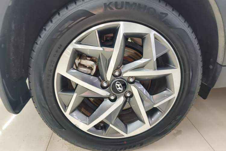 Used Hyundai Tucson 2020 280TGDi Two-Wheel-Drive GLS Smart Connectivity Version China VI Standard Exterior 5