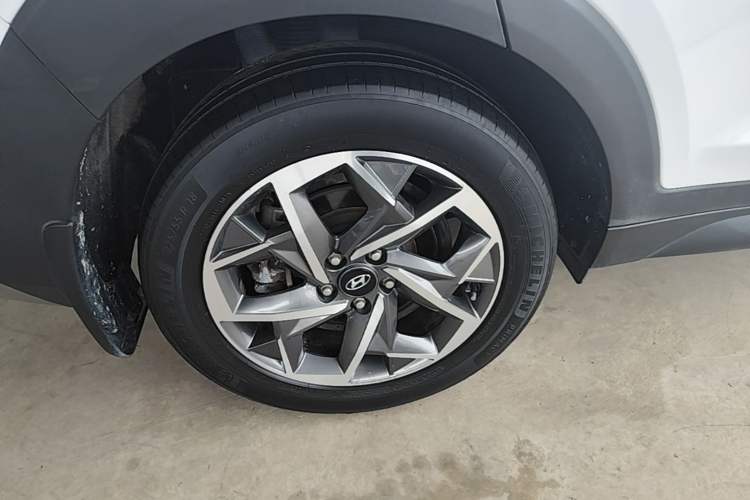 Used Hyundai Tucson 2020 280TGDi Two-Wheel-Drive GLS Fashion Edition China VI Standard Exterior 5