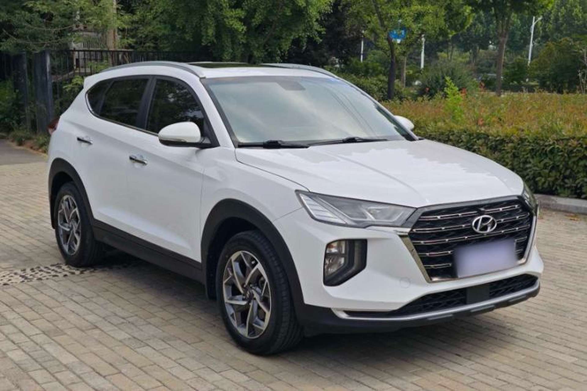 Used Hyundai Tucson 2020 280TGDi Two-Wheel-Drive GLS Smart Connectivity Version China VI Standard Exterior 8