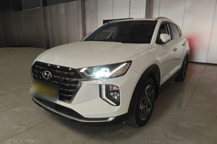 Used Hyundai Tucson 2020 280TGDi Two-Wheel-Drive GLS Smart Connectivity Version China VI Standard Front Left 45 Deg