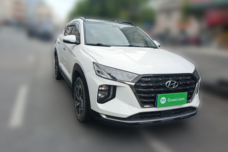Used Hyundai Tucson 2020 280TGDi Two-Wheel-Drive GLS Fashion Edition China VI Standard Front Right 45 Deg