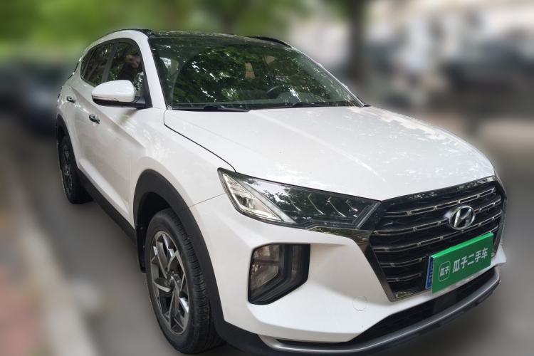 Used Hyundai Tucson 2020 280TGDi Dual-Clutch Two-Wheel Drive Fashion Edition China V Standard Front Right 45 Deg