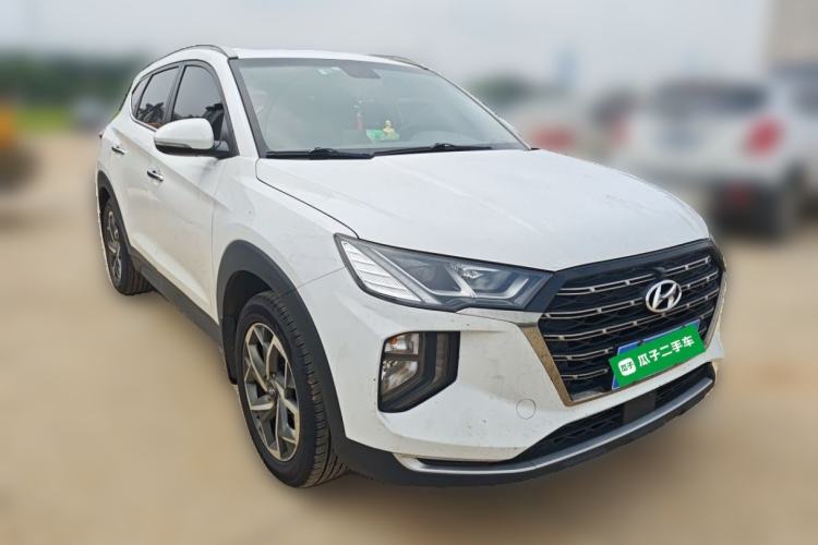 Used Hyundai Tucson 2020 280TGDi Two-Wheel-Drive GLS Smart Connectivity Version China VI Standard Front Right 45 Deg