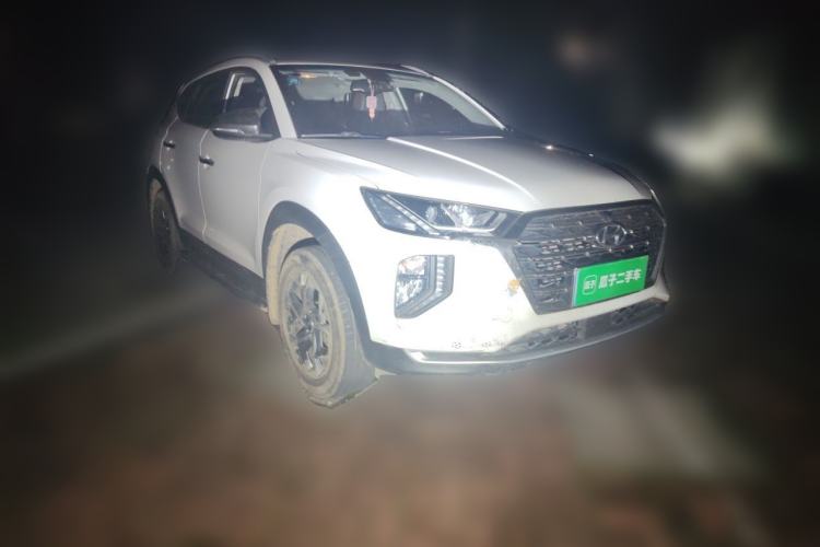 Used Hyundai Tucson 2020 280TGDi Two-Wheel-Drive GLS Smart Connectivity Version China VI Standard Front Right 45 Deg