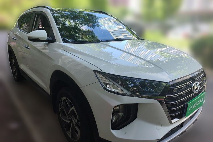 Used Hyundai Tucson 2020 280 TGDi Two-Wheel-Drive DLX Smart Enjoyment Version China VI Standard Front Right 45 Deg