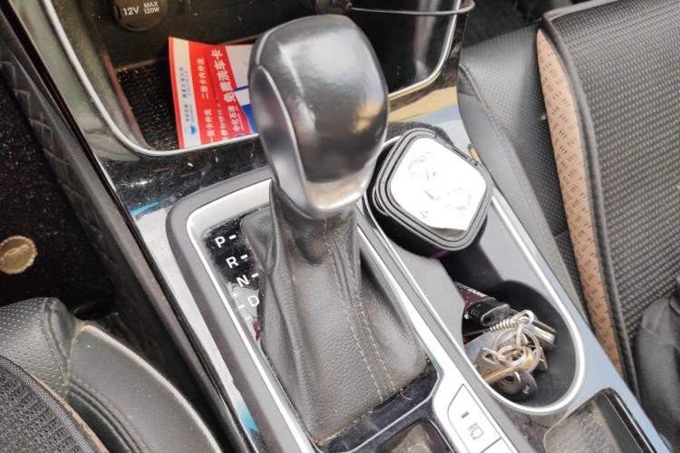 Used Hyundai Tucson 2020 280TGDi Two-Wheel-Drive GLS Smart Connectivity Version China VI Standard Gear Lever