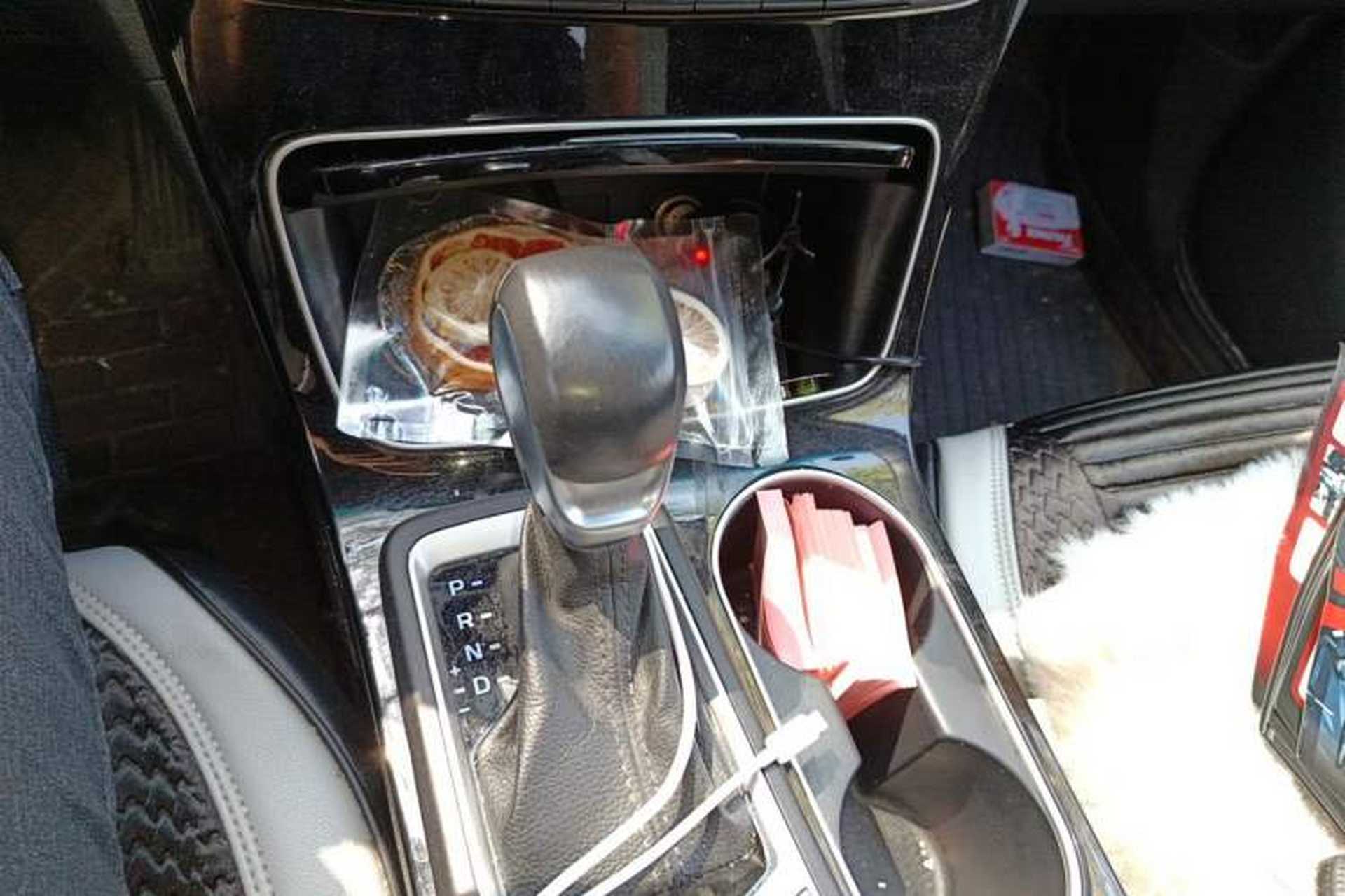 Used Hyundai Tucson 2020 280TGDi Two-Wheel-Drive GLS Smart Connectivity Version China VI Standard Gear Lever
