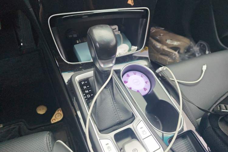 Used Hyundai Tucson 2020 280TGDi Two-Wheel-Drive GLS Smart Connectivity Version China VI Standard Gear Lever