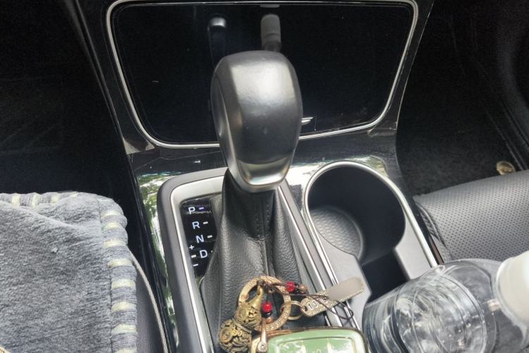 Used Hyundai Tucson 2020 280TGDi Dual-Clutch Two-Wheel Drive Fashion Edition China V Standard Gear Lever