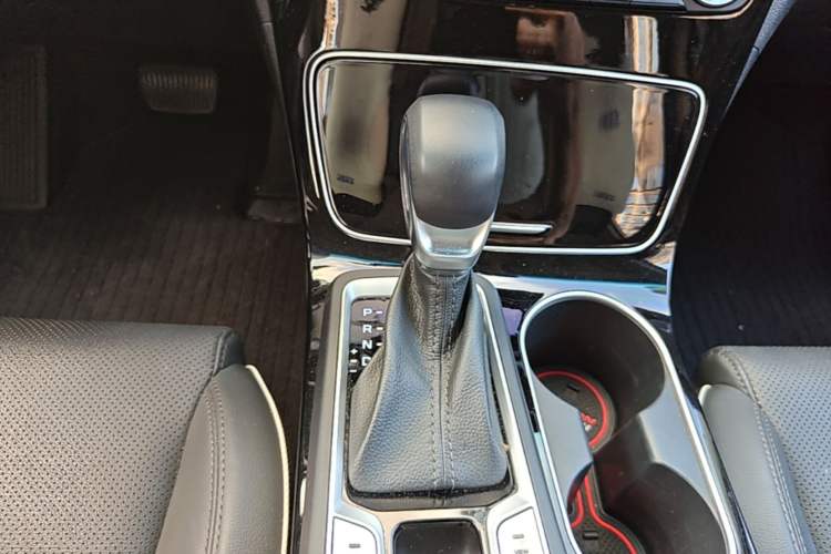 Used Hyundai Tucson 2020 280 TGDi Two-Wheel-Drive DLX Smart Enjoyment Version China VI Standard Gear Lever