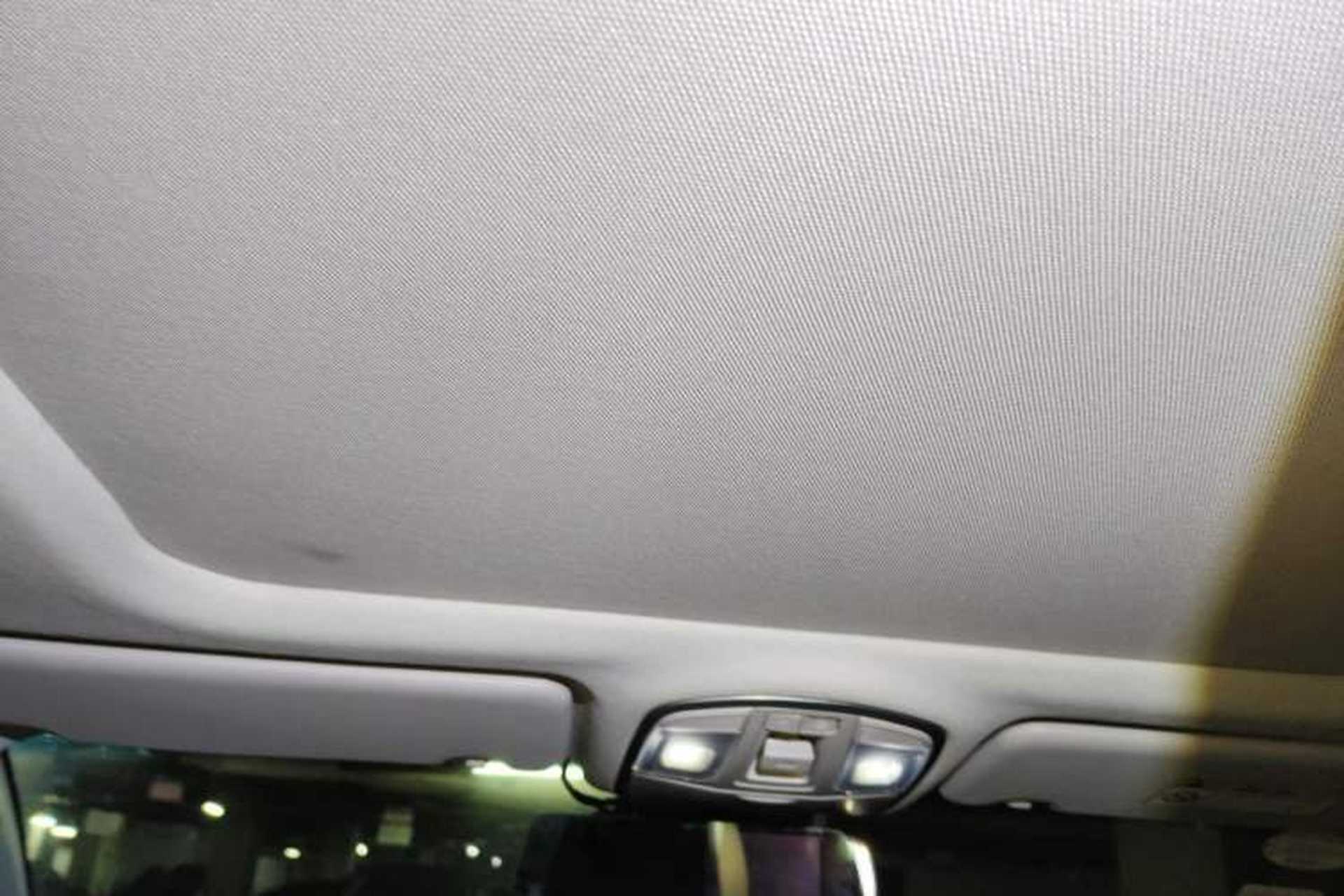 Used Hyundai Tucson 2020 280TGDi Two-Wheel-Drive GLS Fashion Edition China VI Standard Headliner