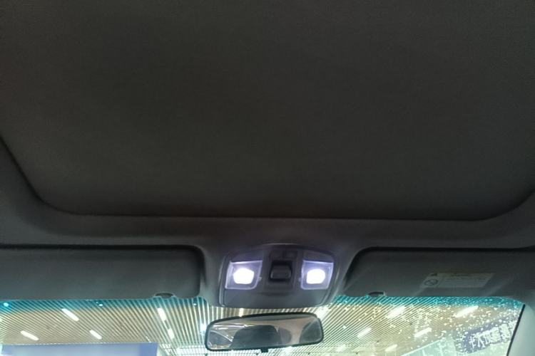 Used Hyundai Tucson 2020 280TGDi Two-Wheel-Drive GLS Fashion Edition China VI Standard Headliner