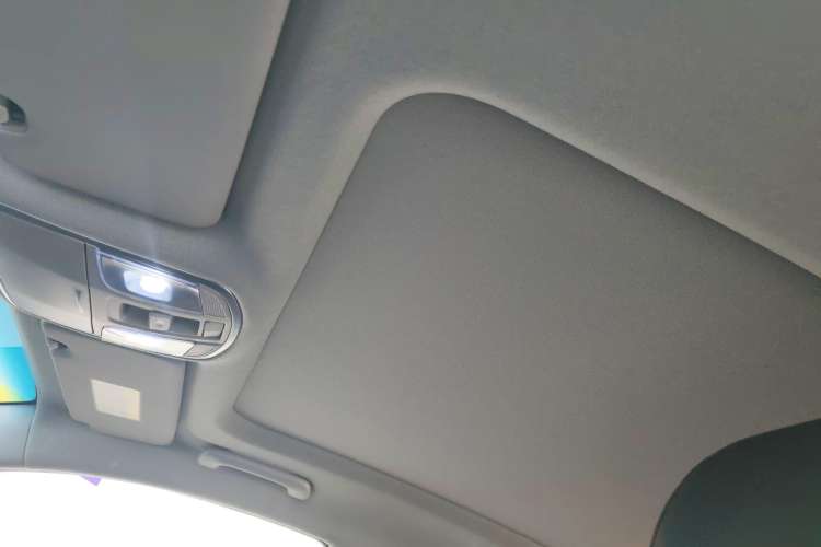 Used Hyundai Tucson 2020 280TGDi Two-Wheel-Drive GLS Fashion Edition China VI Standard Headliner
