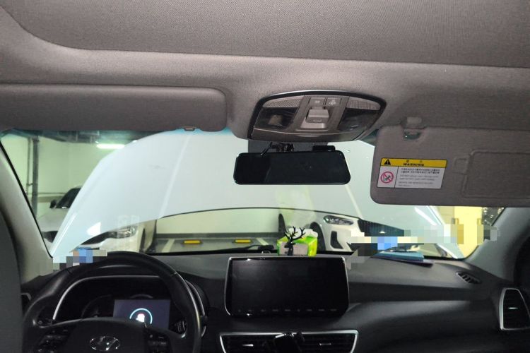 Used Hyundai Tucson 2020 280TGDi Two-Wheel-Drive GLS Fashion Edition China VI Standard Headliner