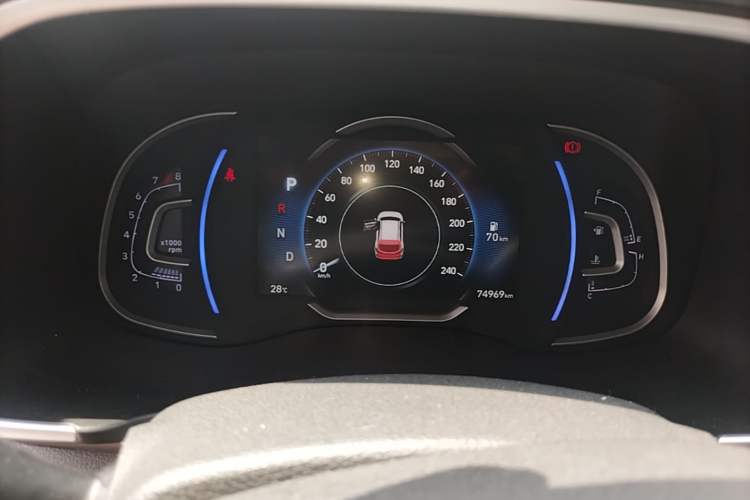 Used Hyundai Tucson 2020 280TGDi Two-Wheel-Drive GLS Fashion Edition China VI Standard Instrument Cluster