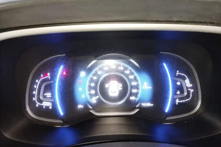 Used Hyundai Tucson 2020 280TGDi Two-Wheel-Drive GLS Fashion Edition China VI Standard Instrument Cluster