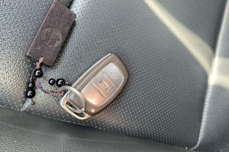 Used Hyundai Tucson 2020 280TGDi Two-Wheel-Drive GLS Fashion Edition China VI Standard Interior 1