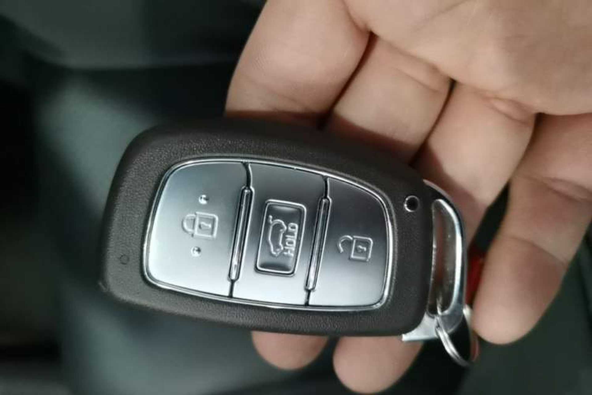 Used Hyundai Tucson 2020 280TGDi Two-Wheel-Drive GLS Smart Connectivity Version China VI Standard Interior 1