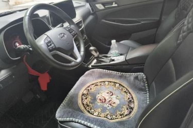 Used Hyundai Tucson 2020 280TGDi Dual-Clutch Two-Wheel Drive Fashion Edition China V Standard Interior 3
