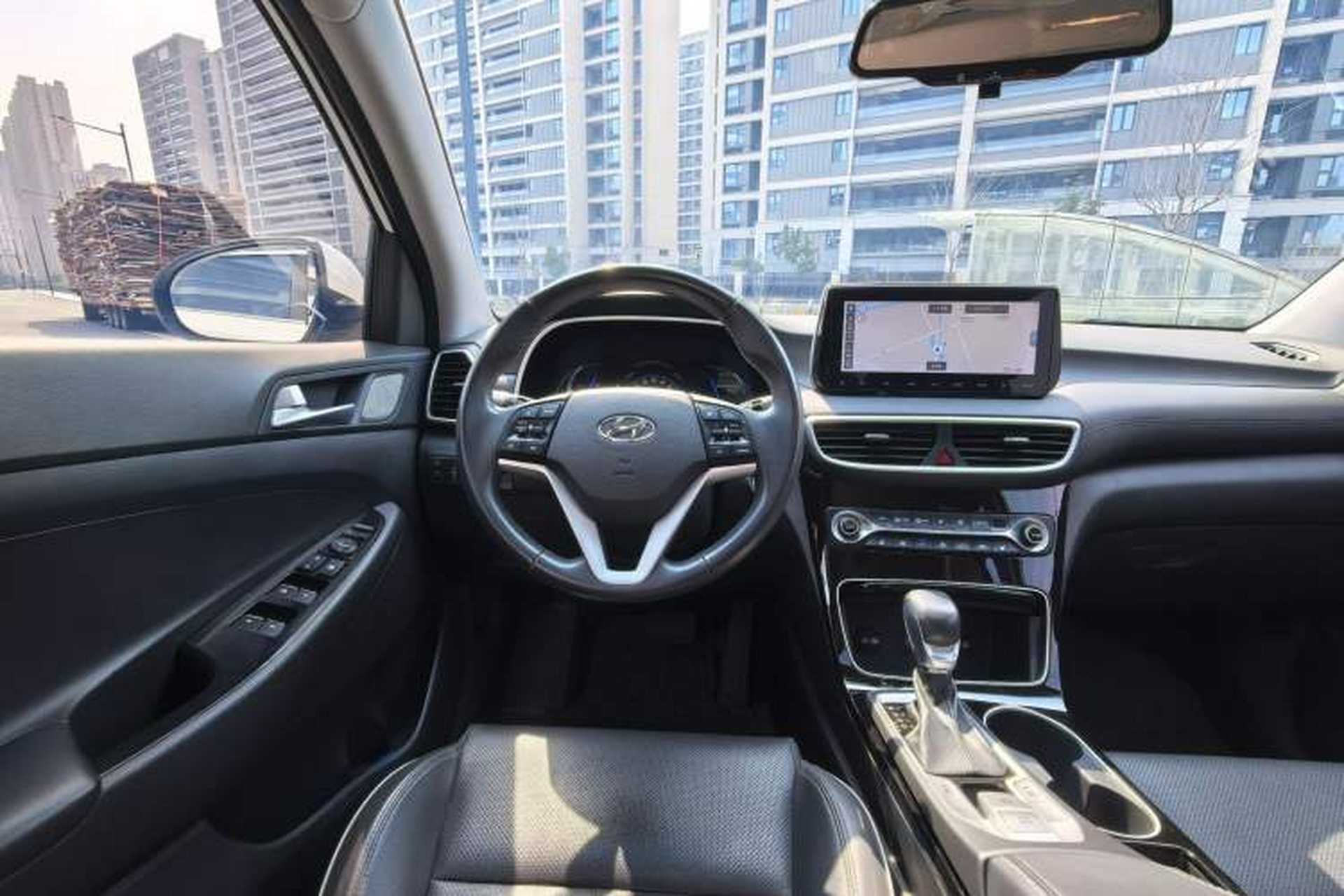 Used Hyundai Tucson 2020 280TGDi Two-Wheel-Drive GLS Smart Connectivity Version China VI Standard Interior 7