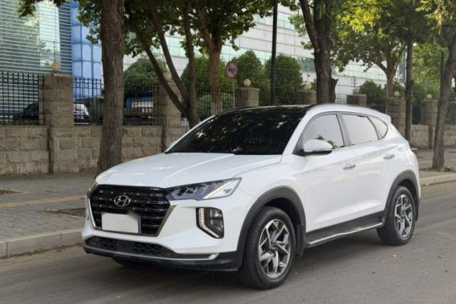 Used Hyundai Tucson 2020 280TGDi Two-Wheel-Drive GLS Fashion Edition China VI Standard