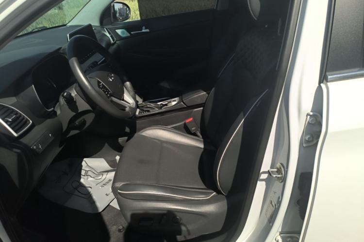 Used Hyundai Tucson 2020 280TGDi Two-Wheel-Drive GLS Fashion Edition China VI Standard Left Front Seat