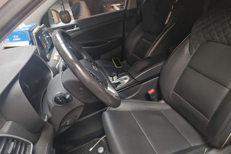 Used Hyundai Tucson 2020 280TGDi Two-Wheel-Drive GLS Smart Connectivity Version China VI Standard Left Front Seat