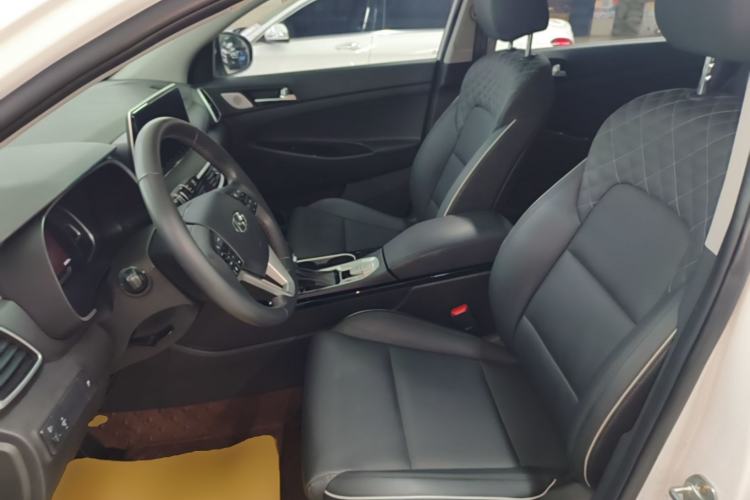 Used Hyundai Tucson 2020 280TGDi Two-Wheel-Drive GLS Smart Connectivity Version China VI Standard Left Front Seat