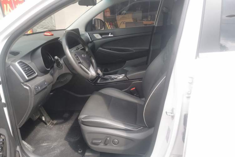 Used Hyundai Tucson 2020 280TGDi Two-Wheel-Drive GL Comfort Edition China VI Standard Left Front Seat