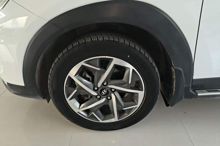 Used Hyundai Tucson 2020 280TGDi Two-Wheel-Drive GLS Fashion Edition China VI Standard Left Front Wheel Hub