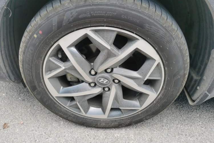 Used Hyundai Tucson 2020 280TGDi Two-Wheel-Drive GLS Fashion Edition China VI Standard Left Front Wheel Hub