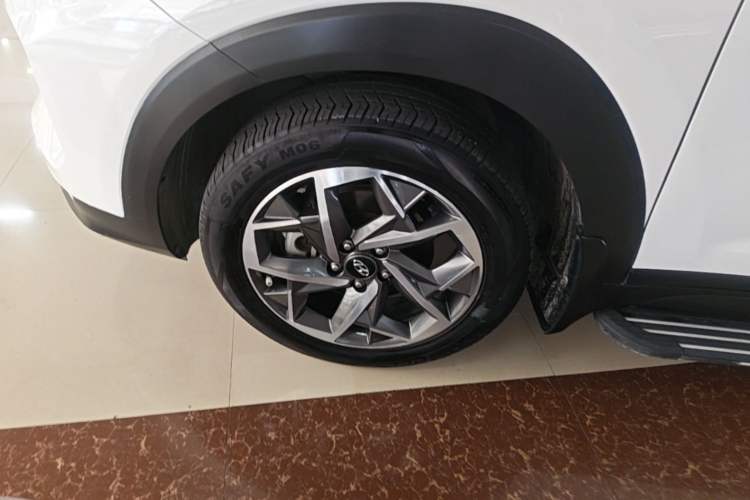 Used Hyundai Tucson 2020 280TGDi Two-Wheel-Drive GLS Fashion Edition China VI Standard Left Front Wheel Hub