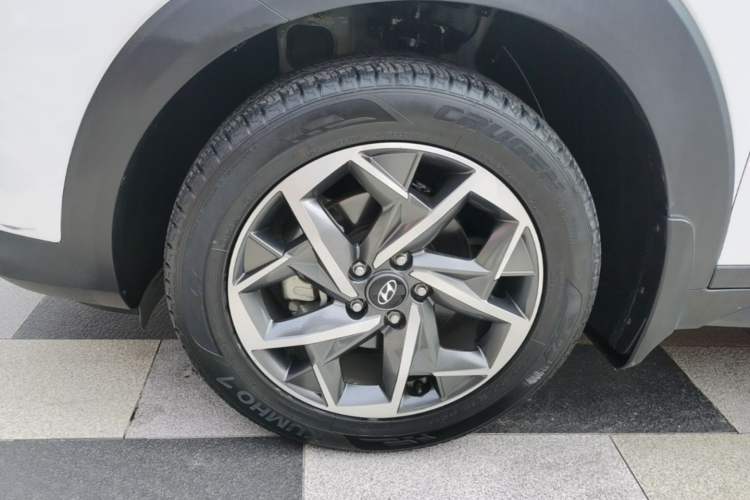 Used Hyundai Tucson 2020 280TGDi Two-Wheel-Drive GLS Fashion Edition China VI Standard Left Front Wheel Hub