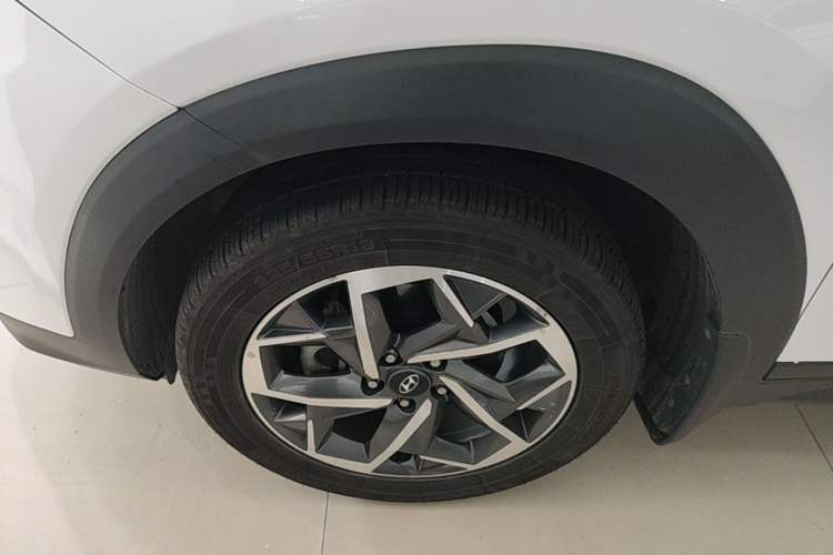 Used Hyundai Tucson 2020 280TGDi Two-Wheel-Drive GLS Fashion Edition China VI Standard Left Front Wheel Hub