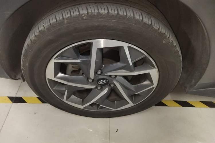 Used Hyundai Tucson 2020 280TGDi Two-Wheel-Drive GLS Smart Connectivity Version China VI Standard Left Front Wheel Hub