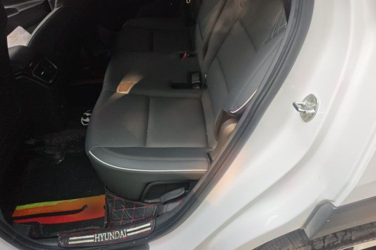 Used Hyundai Tucson 2020 280TGDi Two-Wheel-Drive GLS Fashion Edition China VI Standard Left Rear Seat