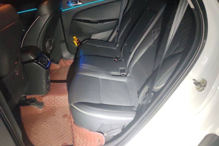 Used Hyundai Tucson 2020 280TGDi Two-Wheel-Drive GLS Smart Connectivity Version China VI Standard Left Rear Seat