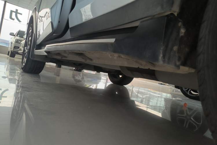 Used Hyundai Tucson 2020 280TGDi Two-Wheel-Drive GLS Fashion Edition China VI Standard Left Side Sill