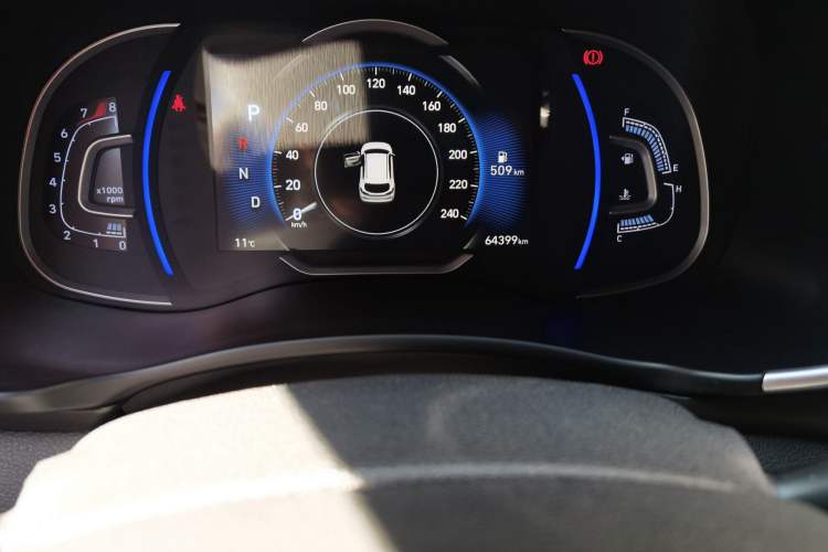 Used Hyundai Tucson 2020 280TGDi Two-Wheel-Drive GL Comfort Edition China VI Standard Odometer Close Up
